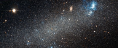 galáxia NGC 2366