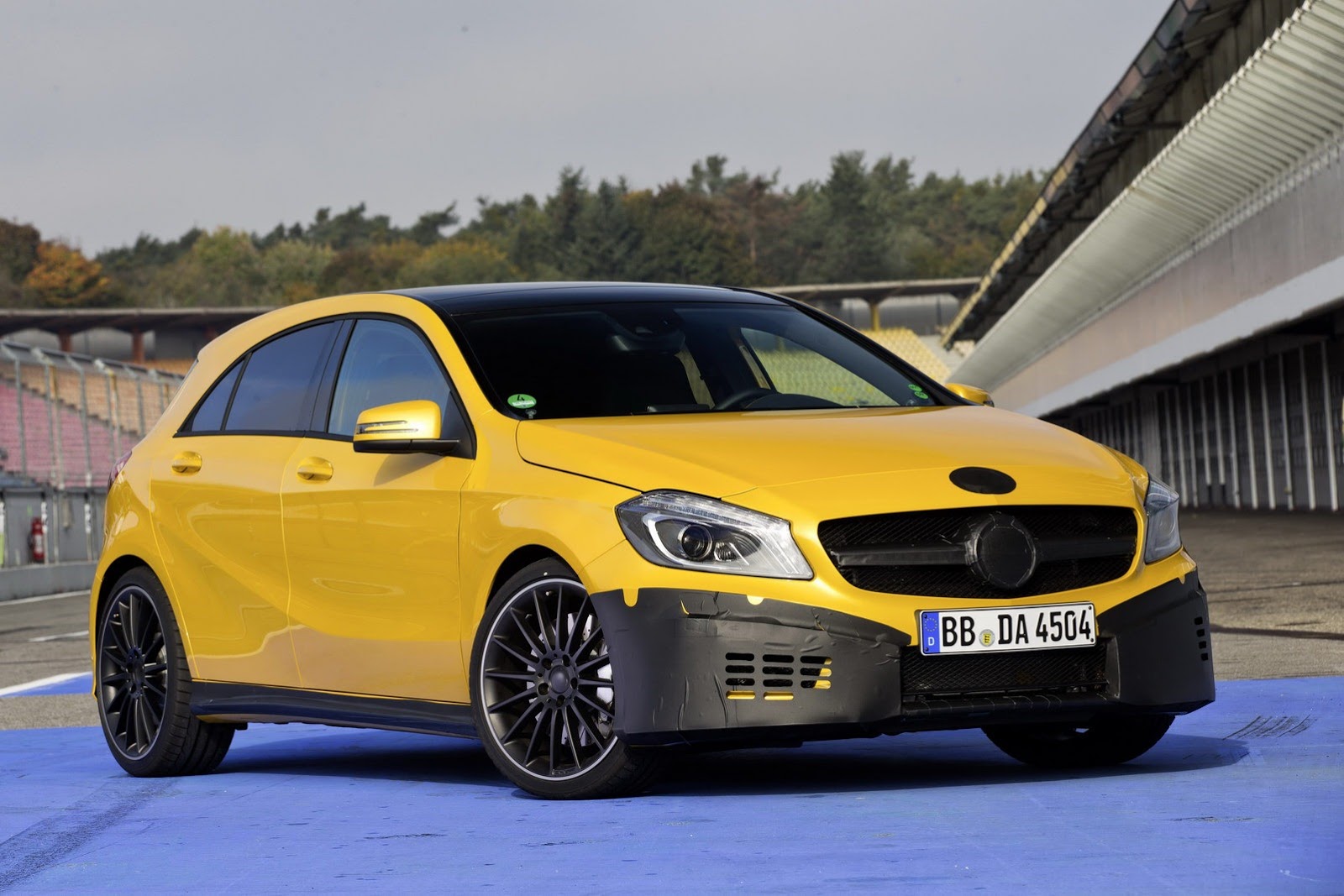 [2013-Mercedes-A45-AMG-1%255B3%255D.jpg]
