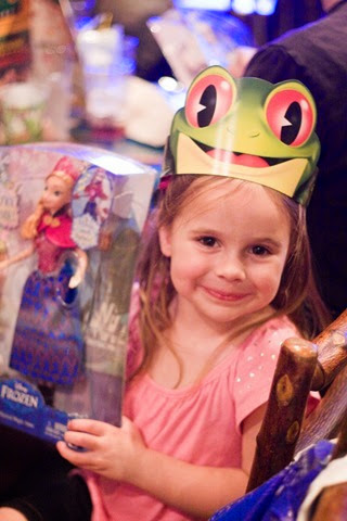 rainforest cafe tessa anna