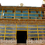 Shangri-la - temple's entrance