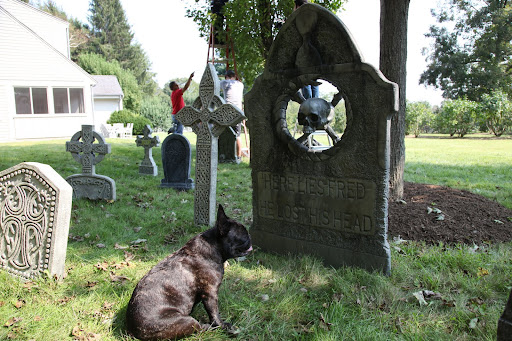 'Here lies Fred - he lost his head.'  Are you kidding me?  That's just plain awful!  Could that really be Fred's skull staring down at me?