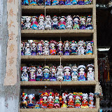 Lijiang - dolls, dolls, dolls