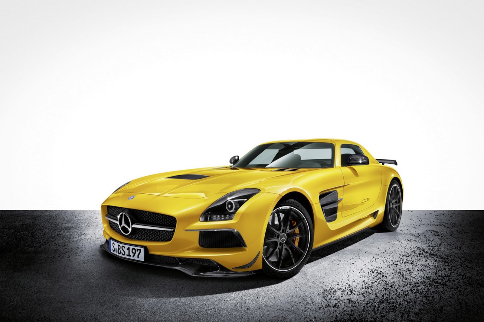 [Mercedes-Benz-SLS-AMG-7%255B2%255D.jpg]