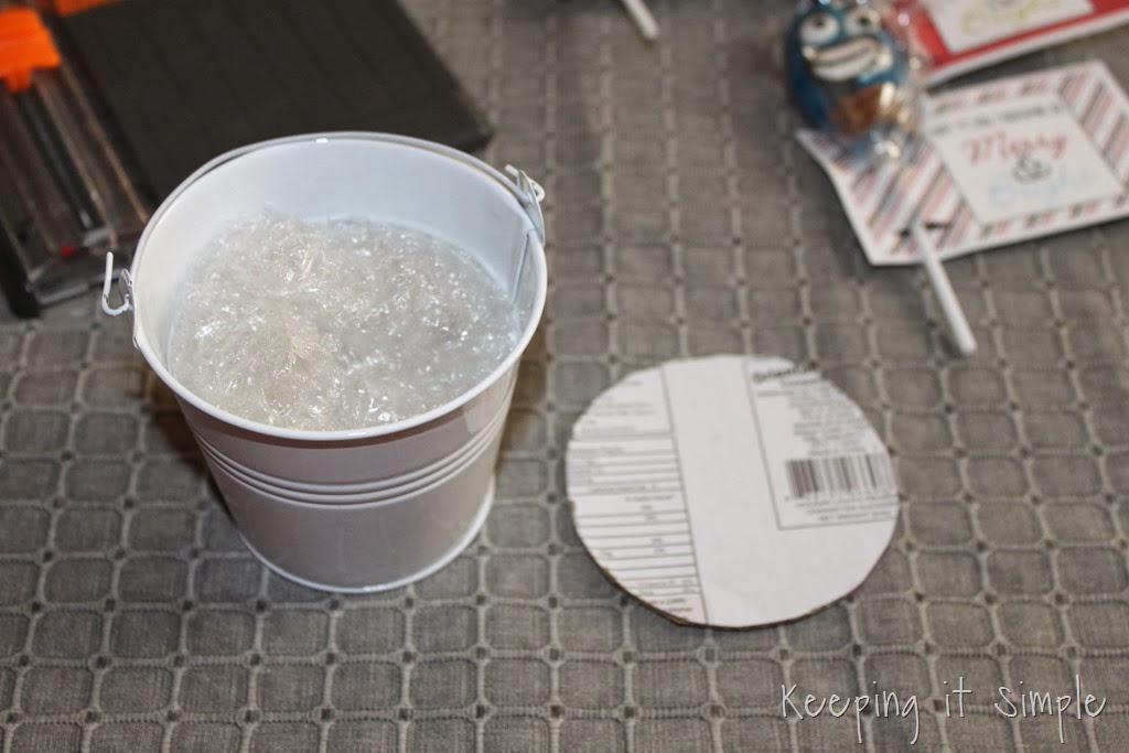 [light%2520bulb%2520sucker%2520neighbor%2520gift%2520%2523freeprintable%2520%25285%2529%255B8%255D.jpg]