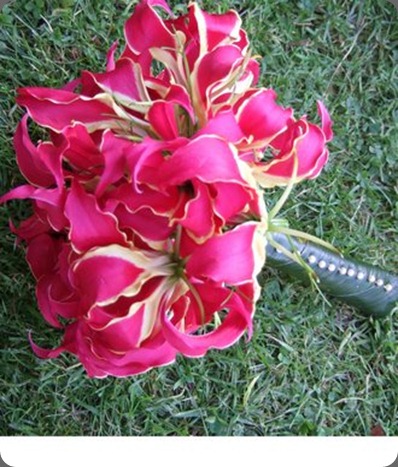 gloriosa-bouquet-pink-ffce my wedding flower ideas UK gloriosa-bouquet-pink-ffce my wedding flower ideas UK