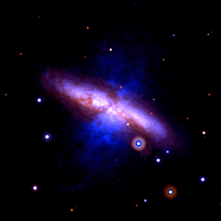 [apari%25C3%25A7%25C3%25A3o%2520da%2520supernova%2520SN%25202014J%255B5%255D.gif]