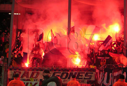 2004-04-13_sochaux-lyon_fumis_01_n_cp.JPG