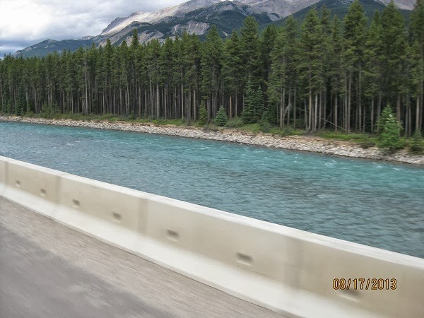 [Pretty-Blue-River-along-Hwy-in-Banff%255B2%255D.jpg]