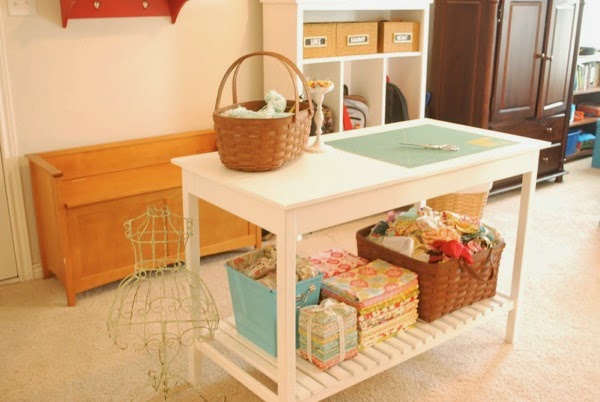 Double duty cutting ironing table.jpg.JPG double duty cutting ironing sewing table