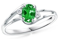 Oval Lab Created Emerald and Simulated Diamond Split Shank Ring