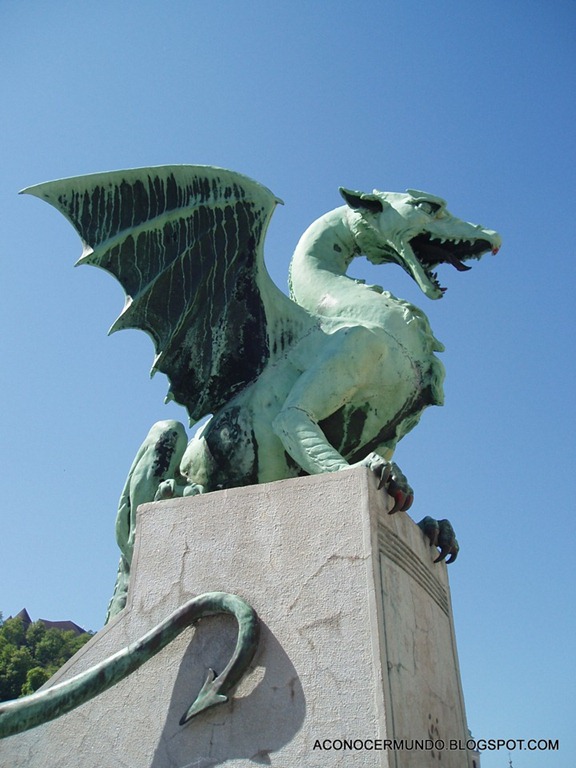 [123-Liubliana-Puente-de-los-Dragones%255B1%255D.jpg]
