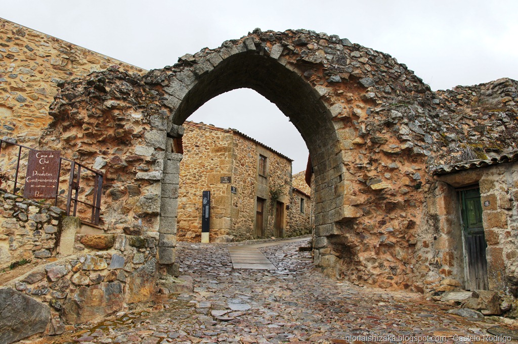 [Gl%25C3%25B3ria%2520Ishizaka%2520-%2520Castelo%2520Rodrigo%2520%252014%2520a%255B1%255D.jpg]