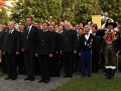 [postrequiem1%255B9%255D.jpg]