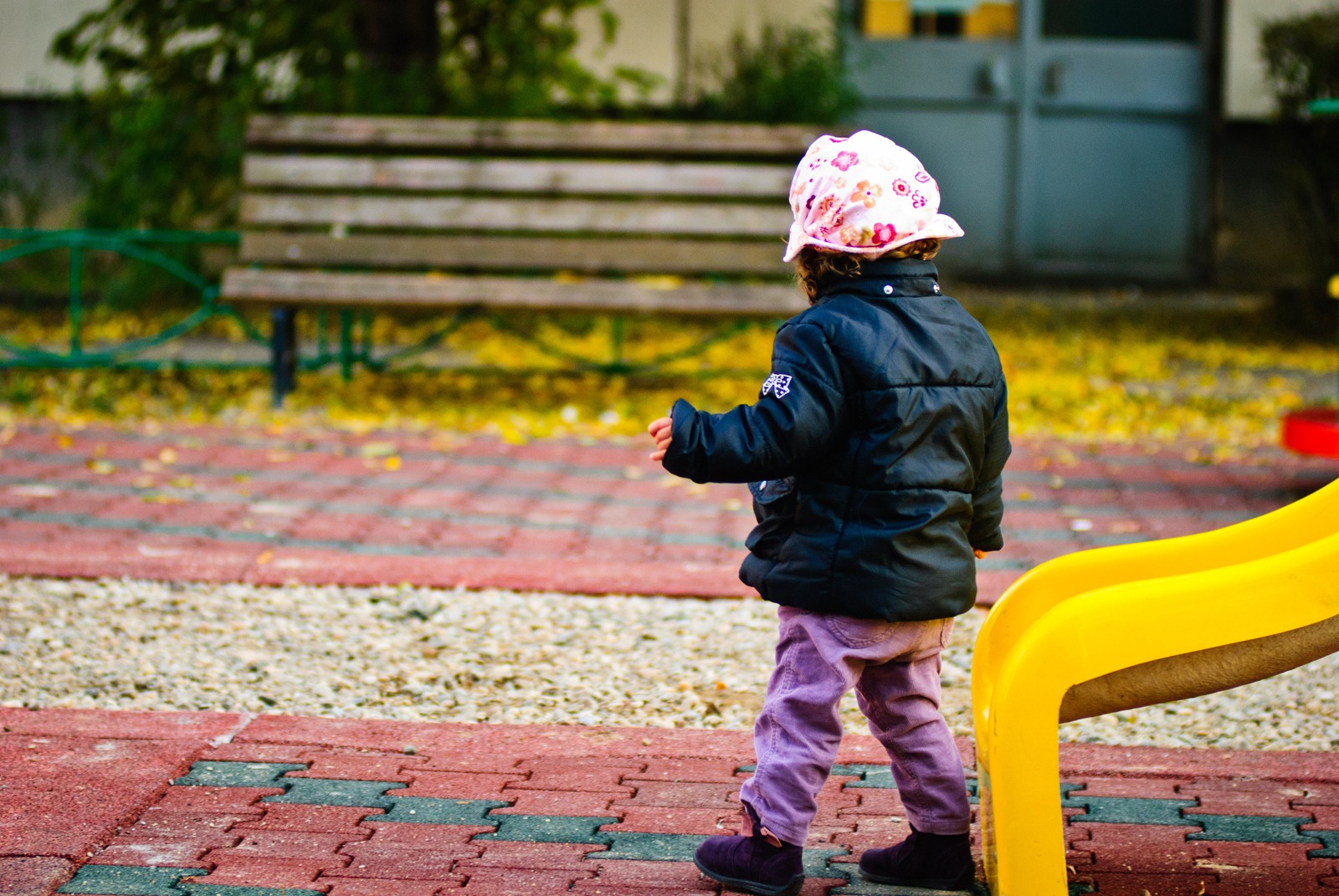 [playful-child-4%255B6%255D.jpg]