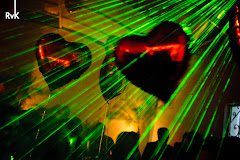 Fotos do evento Silvana e Vitor. Foto numero 29 de Rogerio von Kruger, fotografo no Rio de Janeiro (RJ), que faz fotos de casamento, fotos de musica, fotos de shows e fotos de eventos. Rogerio von Kruger faz fotos digitais de casamento no Rio de Janeiro, RJ. fotos de casamento foto digital rio janeiro rj festa noiva noivas festas album casamentos digitais retrato fotografia fotojornalismo