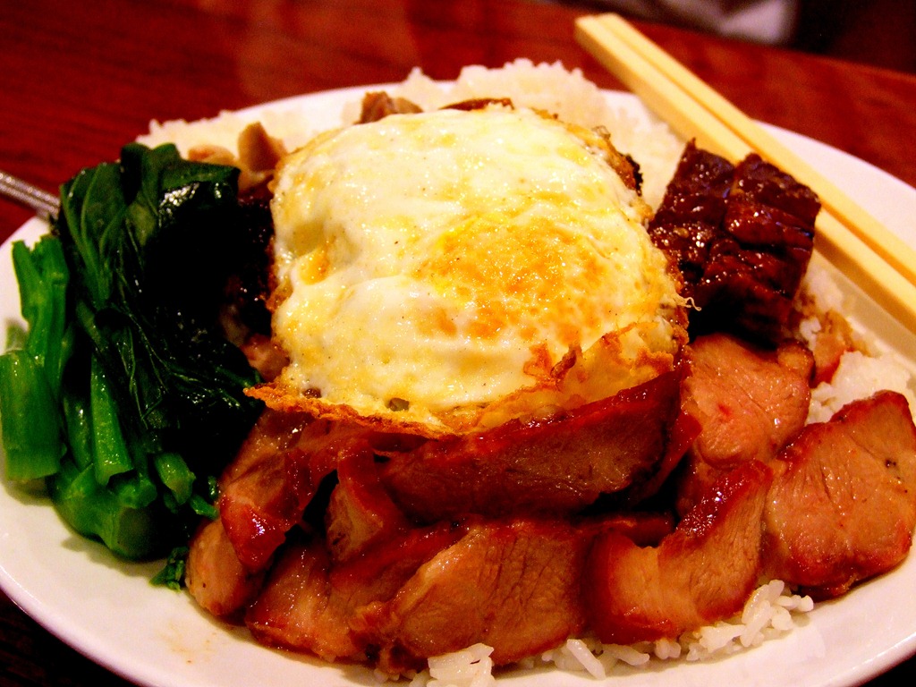 [Chinatown-nyc-pork-duck-fried-egg4.jpg]