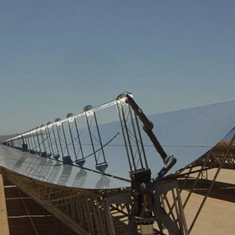 Diferencias entre centrales solares termoeléctrica con colectores cilindroparabólicos