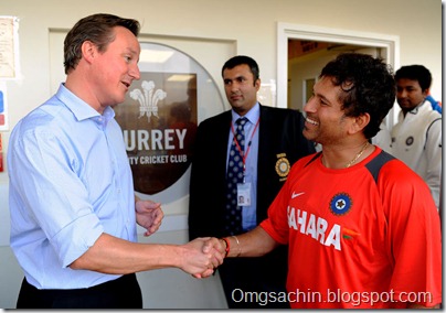 David Cameron, Britain's prime minister, speaks to Sachin Tendulkar, England v India, 4th Test, The Oval, 2nd day, August 19, 2011