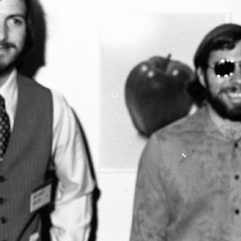 Sony hires Woz as advisor to Steve Jobs film, which Sorkin says won’t be a ‘straight ahead biopic’