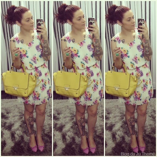 Look vestido floral, bolsa lima e sapatilhas Look vestido floral, bolsa lima e sapatilhas