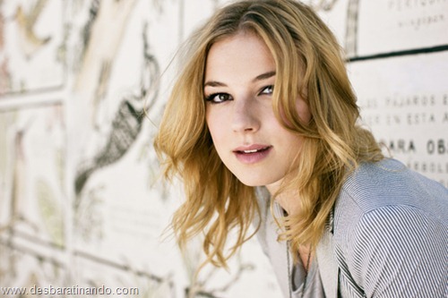 emily vancamp desbaratinando (47) emily vancamp desbaratinando (47)