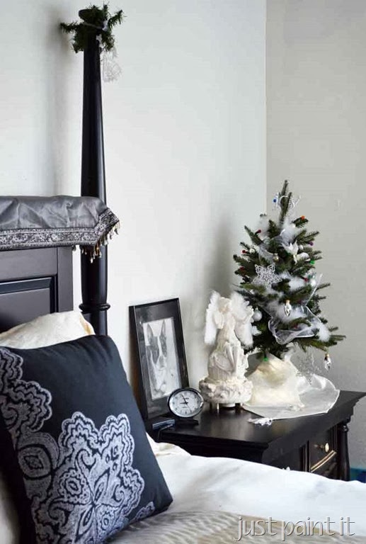 [Xmas-Bedroom-A%255B3%255D.jpg]
