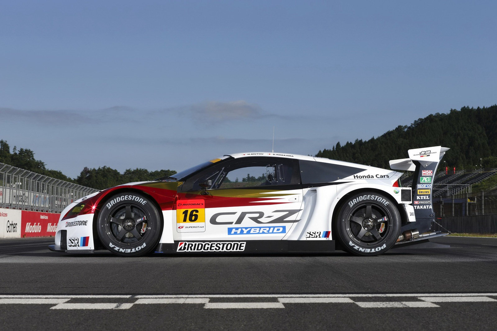 [Honda-Mugen-CR-Z-GT-5%255B2%255D.jpg]