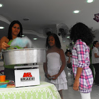  Acao_Queen_Celulares_01_10_2010