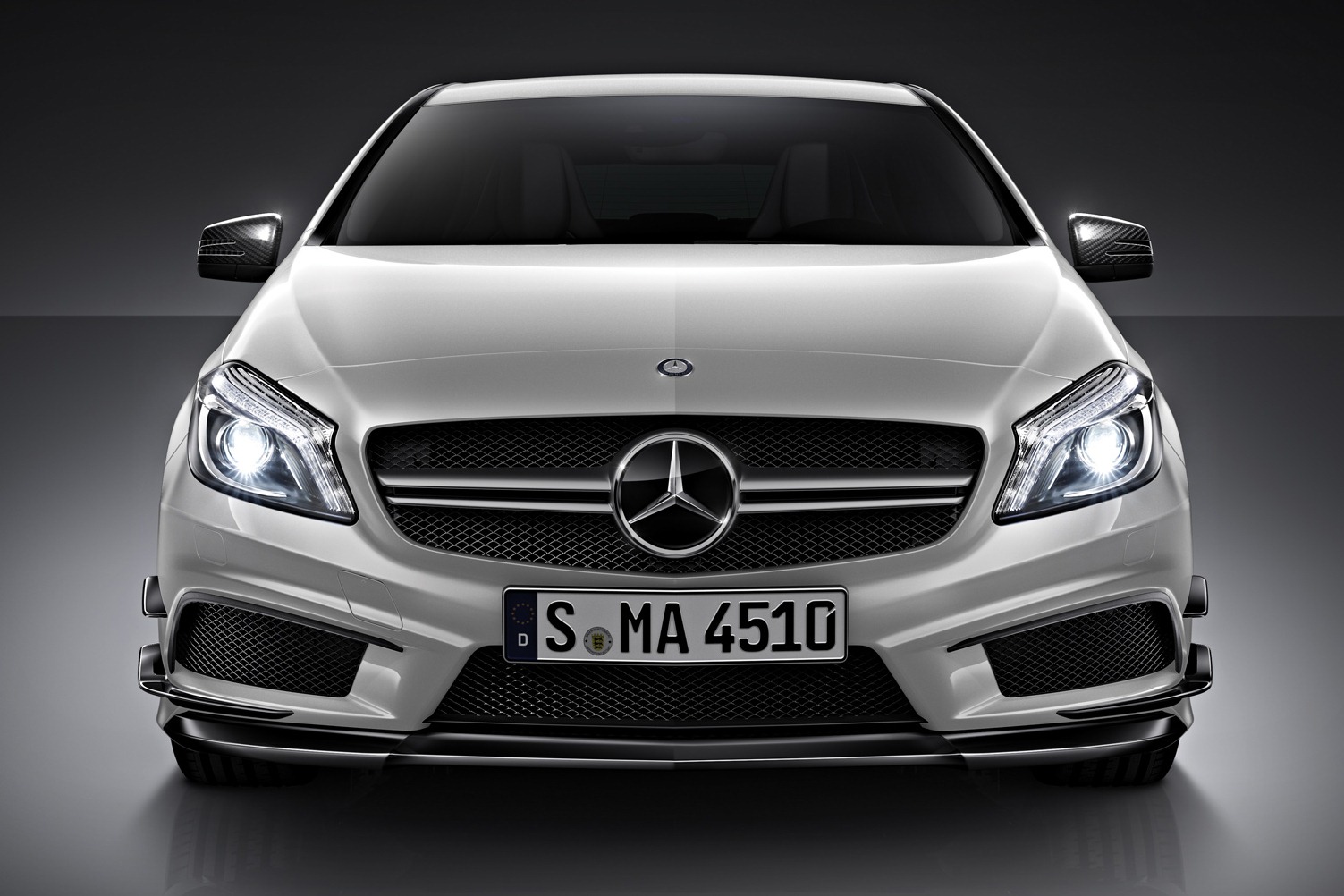 [Mercedes-AMG-45-CarScoop1_3%255B3%255D.jpg]