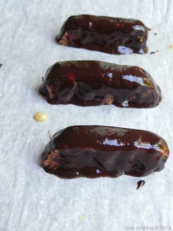 [homemade-twix-bars-26.jpg]