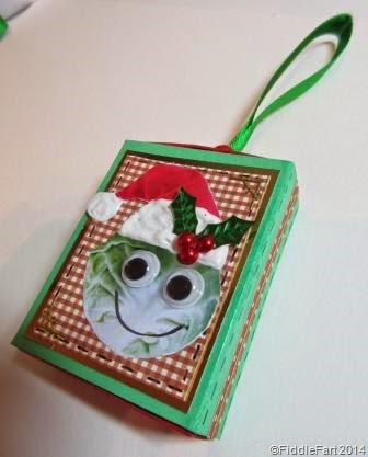 [M%2520%2526%2520S%2520Chocolate%2520Sprout%2520Matchbox%2520Christmas%2520Tree%2520Decoration.%2520Crafts%255B13%255D.jpg]