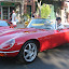 Terry in SF Jaguar XK-E, with Head-Light-Cover Kit. The Head-Lamp-Cover Conversion Kit made by designer Stefan Wahl in the tradition of Malcolm Sayer. / Jaguar E-Type mit Scheinwerferabdeckungen, designed und hergestellt von Designer Stefan Wahl in der Tradition von Malcolm Sayer.
