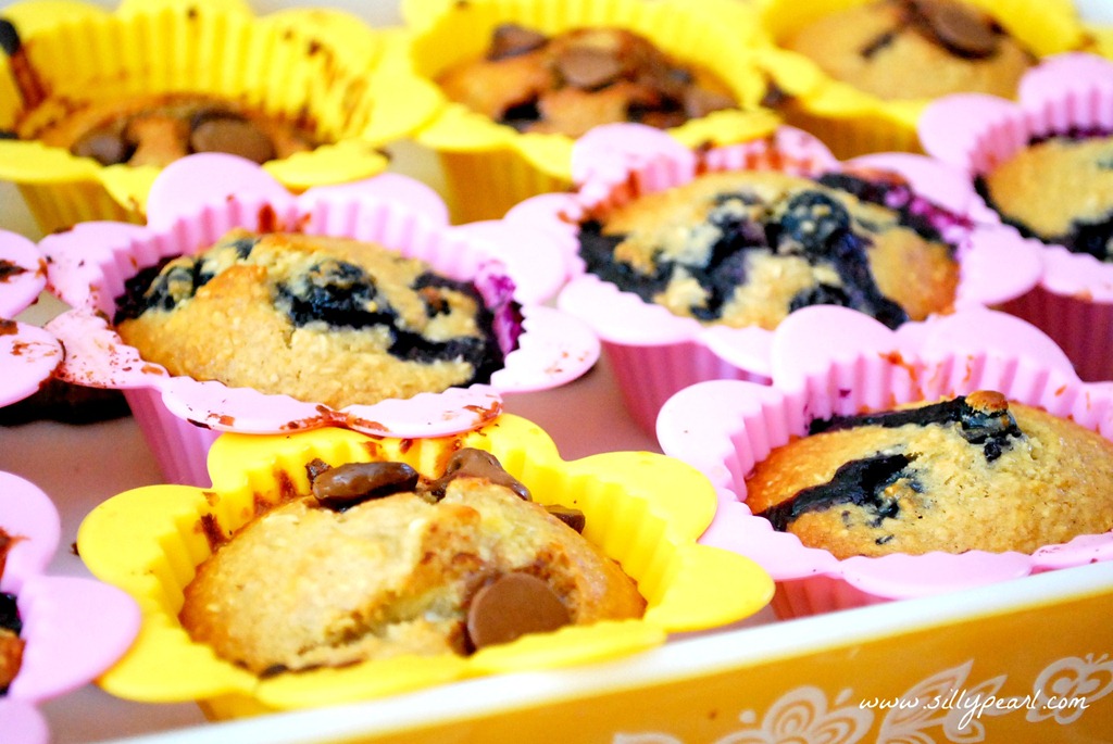 [Oat%2520Breakfast%2520Muffins%2520on%2520Multiples%2520in%2520the%2520Kitchen%255B5%255D.jpg]