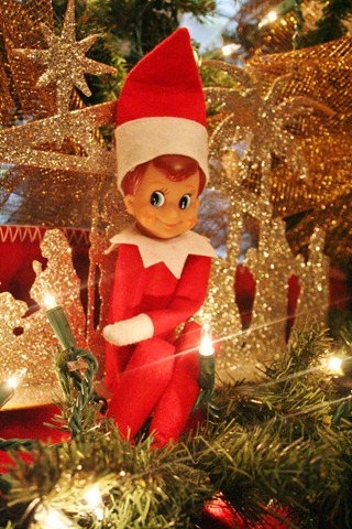 [Christmastime%2520begins%25202011%2520077%255B5%255D.jpg]