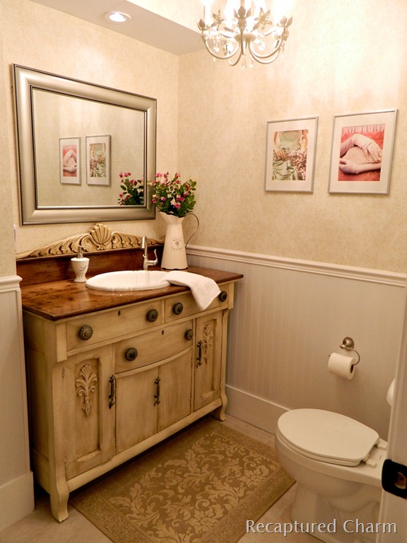 [Laundry-Powder-room-after-009a9.jpg]