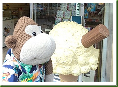 Icecream in Brixham_thumb[2]