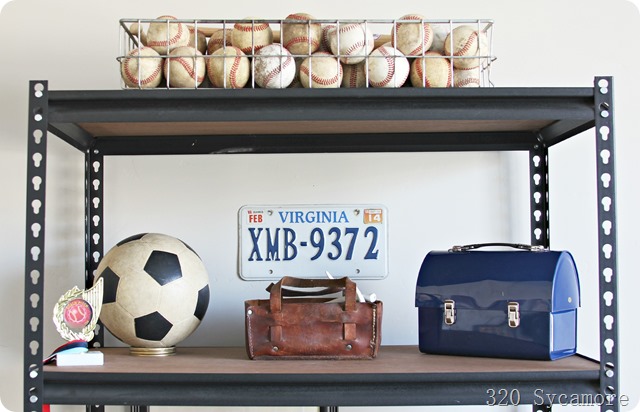 boys room shelf