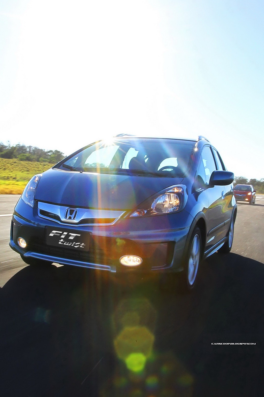 [2013-Honda-Fit-Twist-33%255B3%255D.jpg]