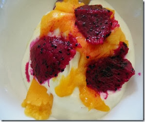 Dragon fruit mango yoghurt