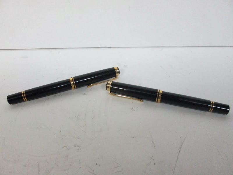 Pelikan Souveran Fountain Pen Pair