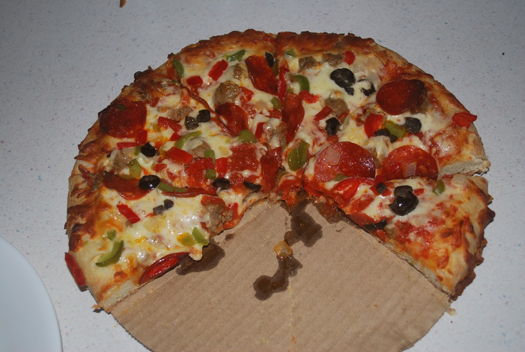 [pizza%255B2%255D.jpg]
