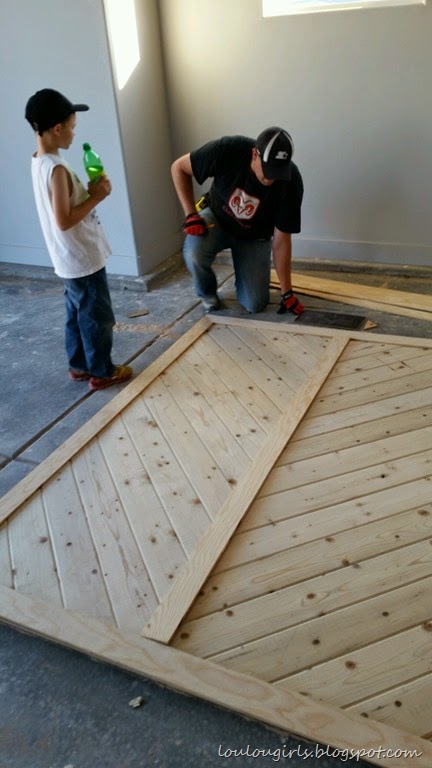 [Barn-Door-3.jpg]