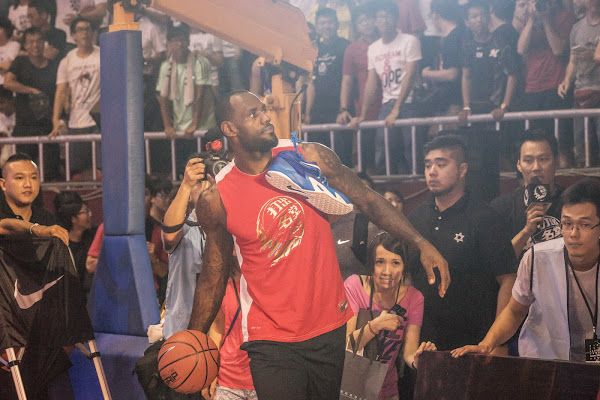 LeBron James8217 Sneaker Rotation During 2014 Rise Tour in Asia