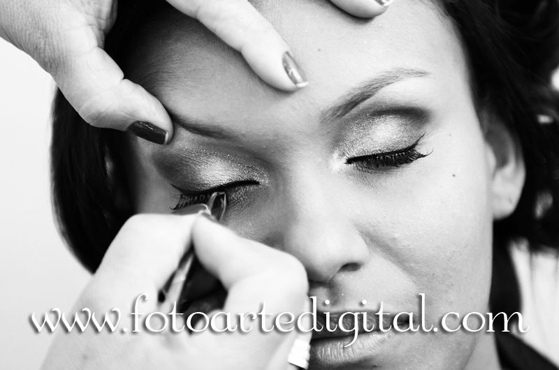 Fotos de Tatiane e Charles. Foto numero 0 do estudio Foto Arte Digital, de Itaborai, RJ, que faz fotografia de casamentos (fotos de casamento), fotos de aniversario (fotografia de aniversario), fotos de 15 anos, fotos de criancas (fotografia infantil), fotos de eventos sociais, videos de casamento, videos de 15 anos, videos de making-of, videos de aniversario, video infantil (video de criancas) e videos de eventos sociais. Fotojornalismo e videojornalismo em Itaborai, RJ. banner 15 anos albuns Diagramados cerimonia dj panorâmico casa de festa