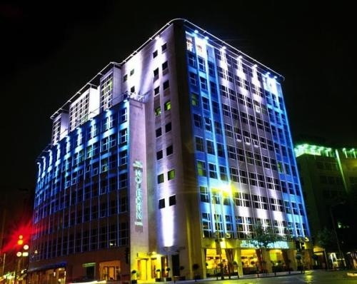 [Top%2520Luxury%2520Hotels%2520in%2520Oxford%2520Circus%2520That%2520Can%2520Bring%2520Your%2520Vacations%2520To%2520Life%255B10%255D.jpg]