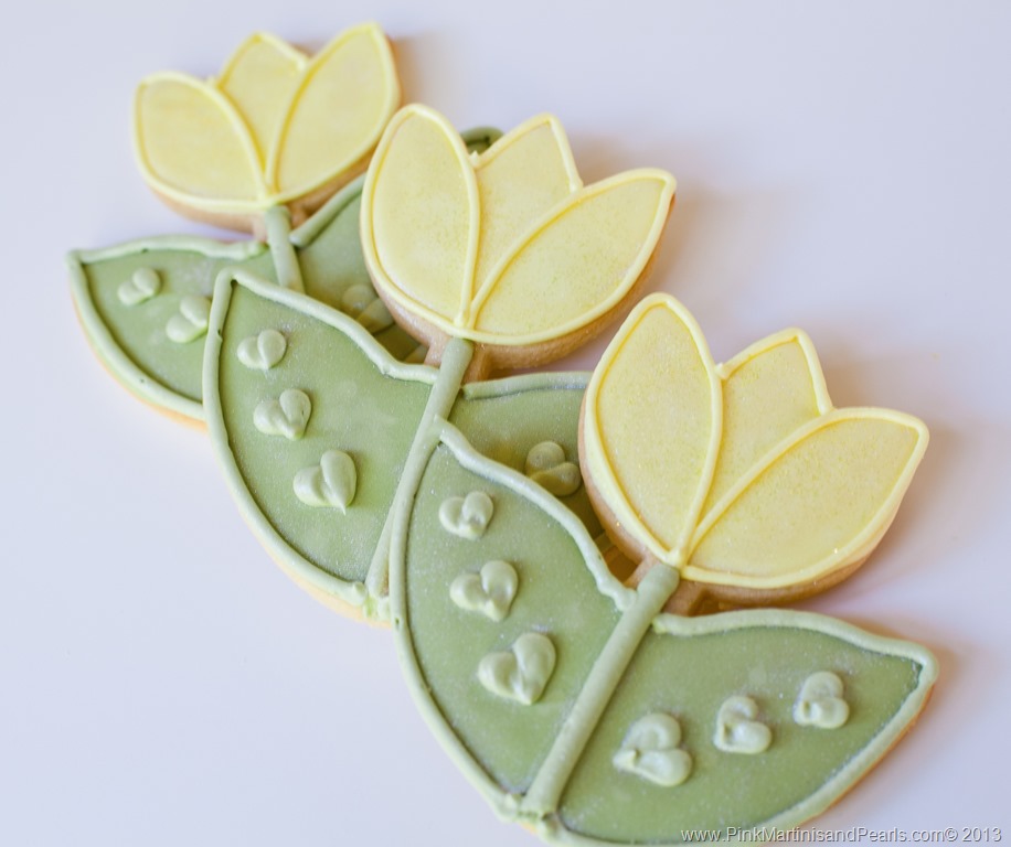 [tulip%2520decorated%2520cookies%255B16%255D.jpg]