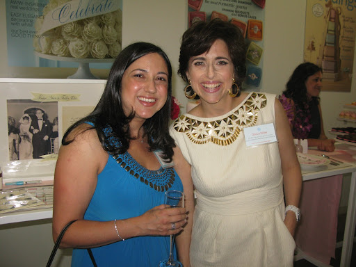 Here I am with Monica from Macaroni Kid (http://nyceast.macaronikid.com/).