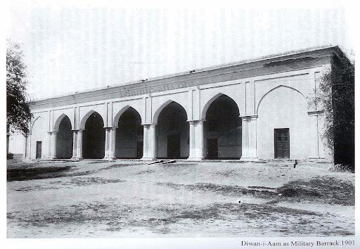 Diwan-e-Am being used as a barrack in 1901. diwanam5.jpg