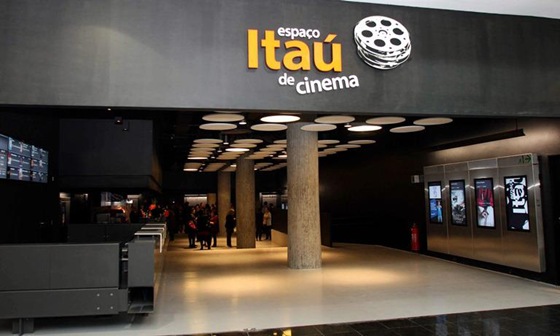 Espaço Itaú de Cinema no Shopping Crystal reabre no dia 30 de março. espaco itau de cinema shopping crystal curitiba