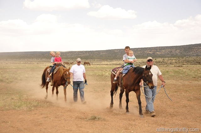 [round%2520up%2520033%255B2%255D.jpg]